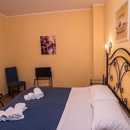 Life Hotels Residence Dei Baroni Szirakúza Kültér fotó