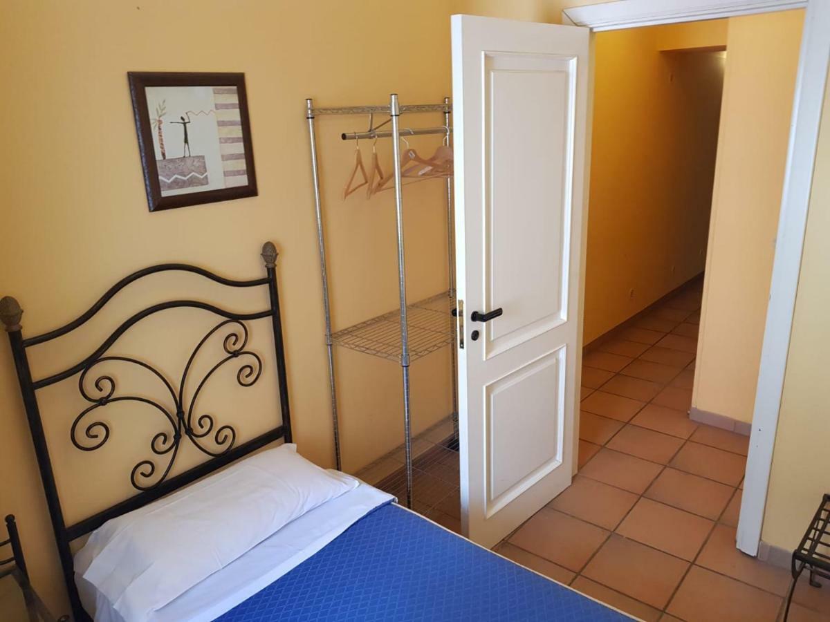 Life Hotels Residence Dei Baroni Szirakúza Kültér fotó